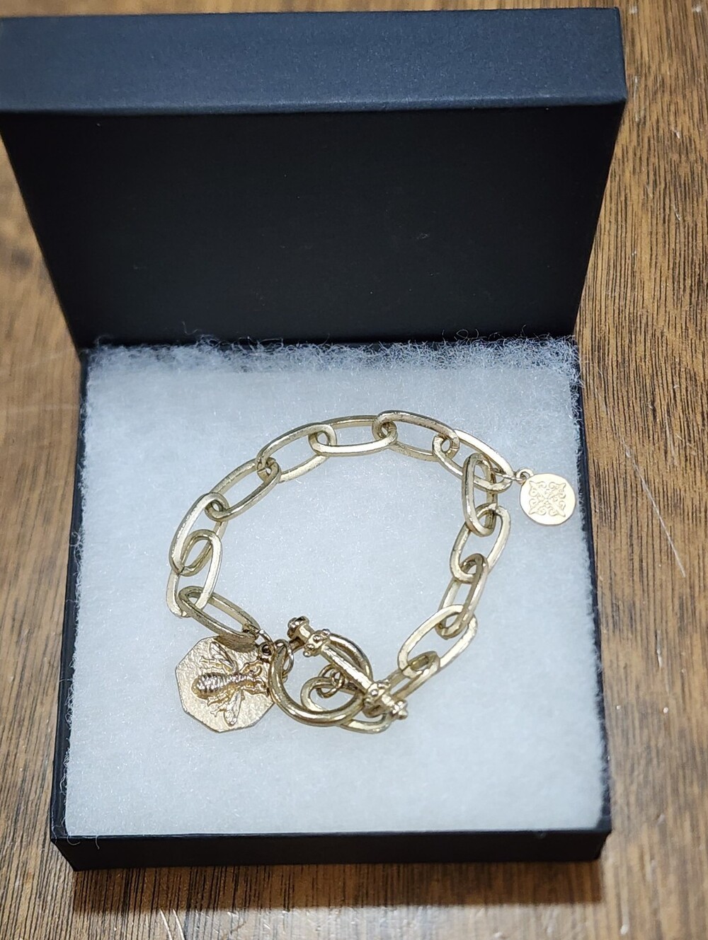 Bracelet Gold Paperclip Link with Hexagon Bee Charm & Toggle Clasp Cottagecore
